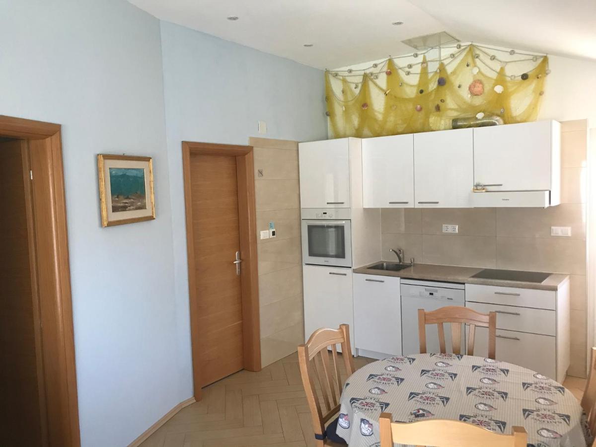 Apartment Klara Krk Town Kültér fotó