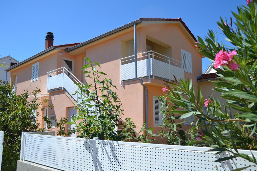 Apartment Klara Krk Town Kültér fotó
